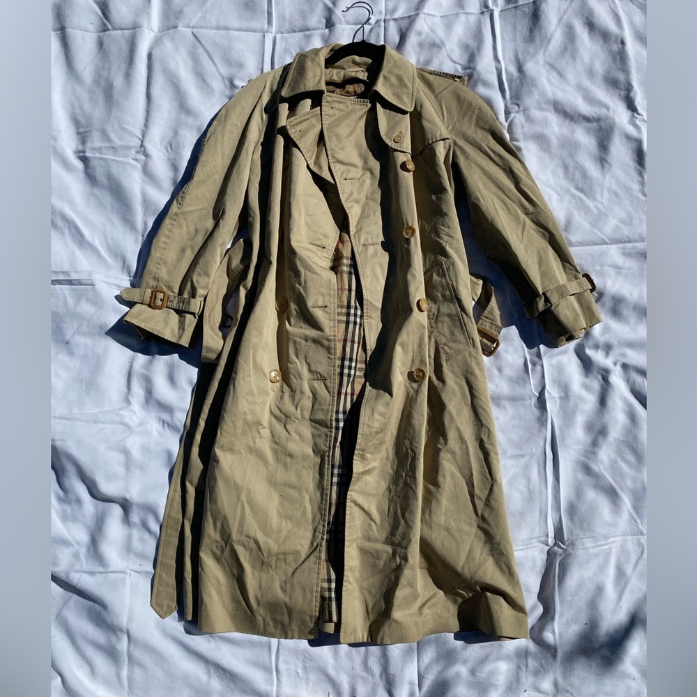 Vintage Browns Classic Tan Trench Coat